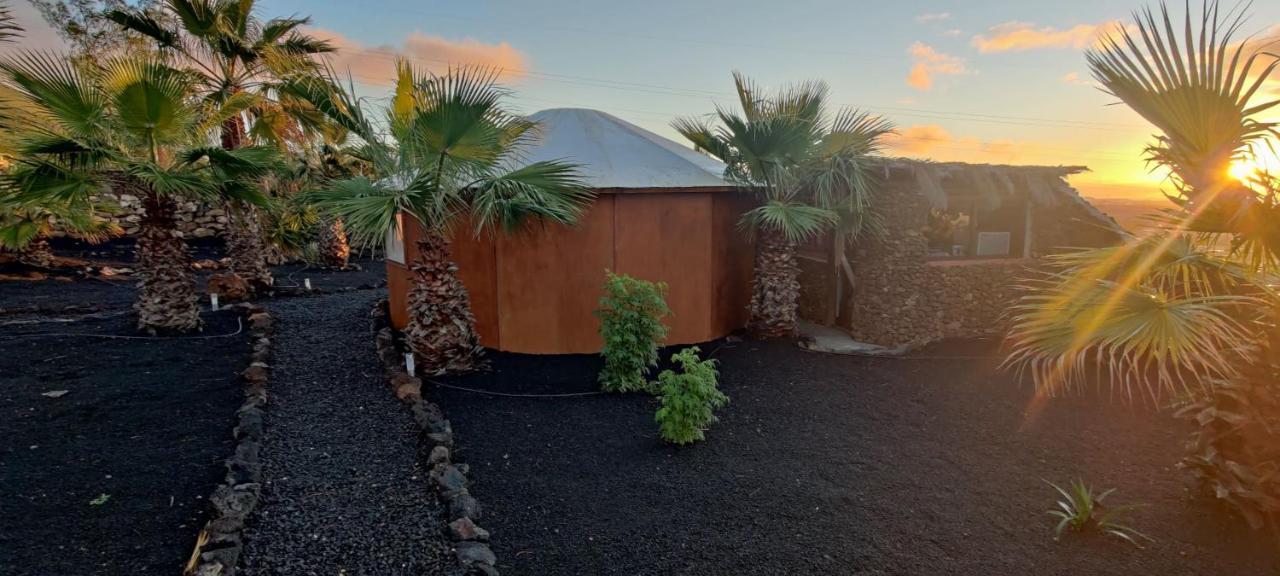 티아즈 Gemuetliche Holzjurte La Asomada Lanzarote 아파트 외부 사진